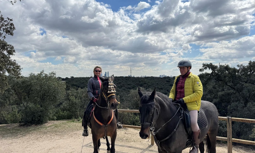 Image 2: Paseo a caballo por el Berguedà