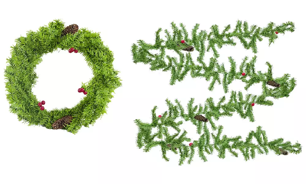 Guirlande de noël ronde et/ou longue avec baies et pomme de pin, modèle au choix - Primary Image