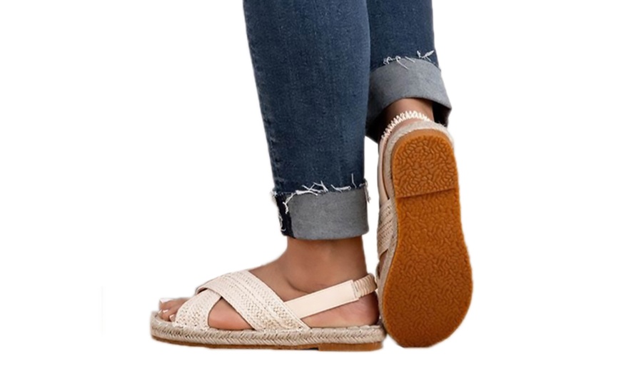 Image 4: Straw Hemp Rope Sandals