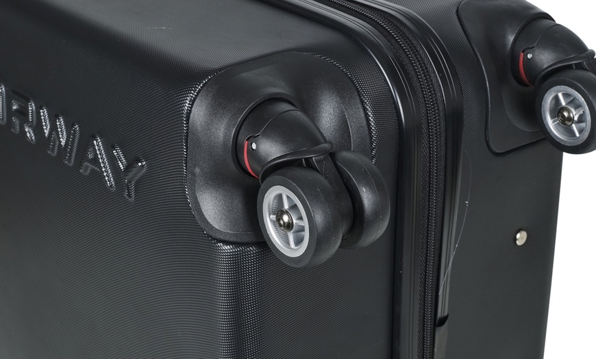 Image 23: Three-Piece Hard Shell Suitcase Set
