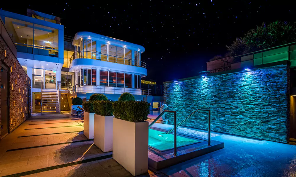 Nordbrabant/Uden: 1-3 Nächte mit Frühstück, opt. mit 1x 3-Gänge-Menü und Wellness, im 4* Even Resort Uden - Primary Image