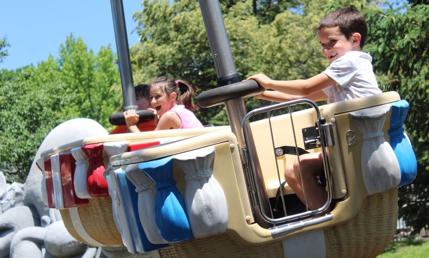 Image 10: LIMITED TIME OFFER: Six Flags St. Louis - Up to 50% Off