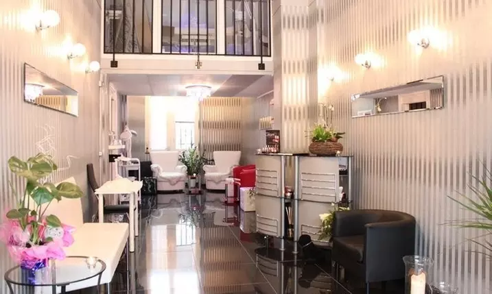 Luxus-Hyaluron-Behandlung