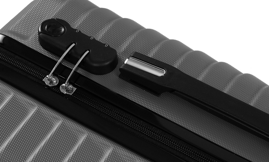 Image 28: Hardshell Lightweight Suitcase