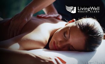 Wellness-Massage, Sauna und Sekt