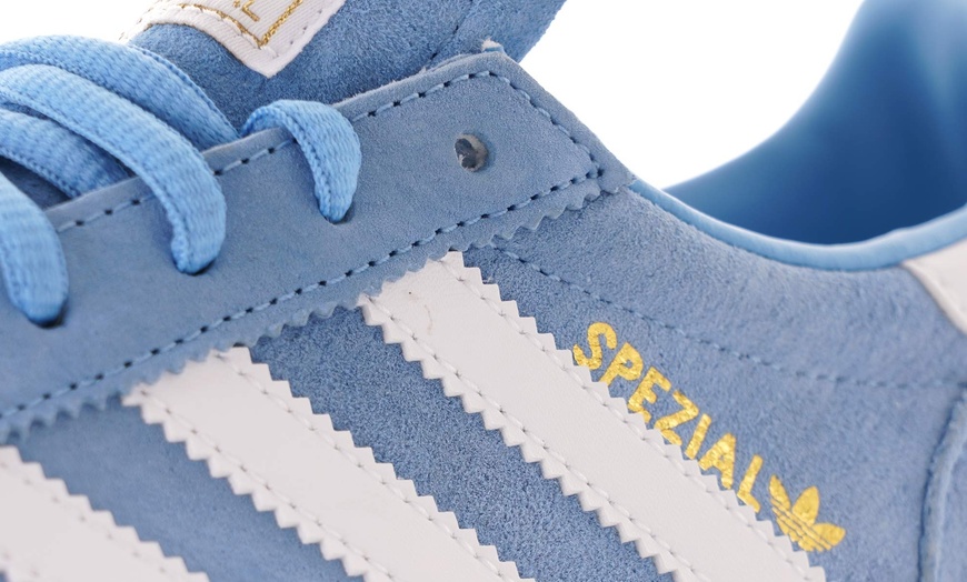 Image 13: Adidas Originals Handball Spezial Trainers – Retro Suede Streetwear Icon