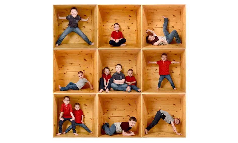 One-Hour Photoshoot With Print at Flash Photography