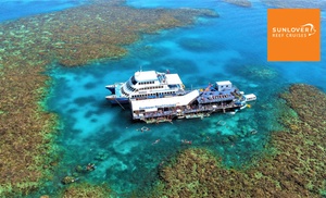 Moore Reef: Full Day Catamaran Experience