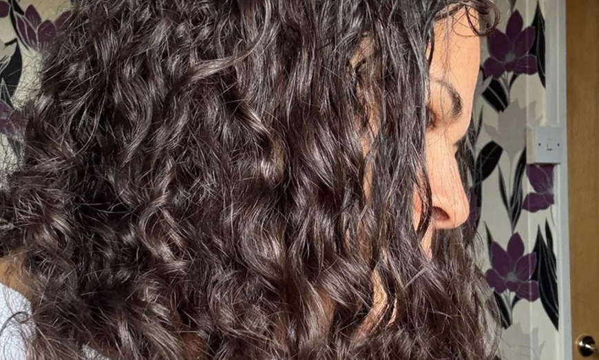 Image 3: Refresh Look: Wash, Cut & Blowdry or WCB & Half/ Full Head Highlights