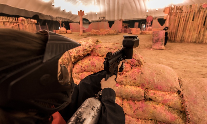 Image 3: Game of Paintball with 200 Balls