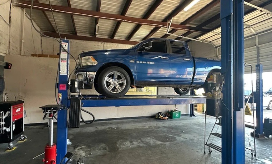 Image 2: Synthetic or Full Synthetic Blend Oil Change with 40-Minute MPI