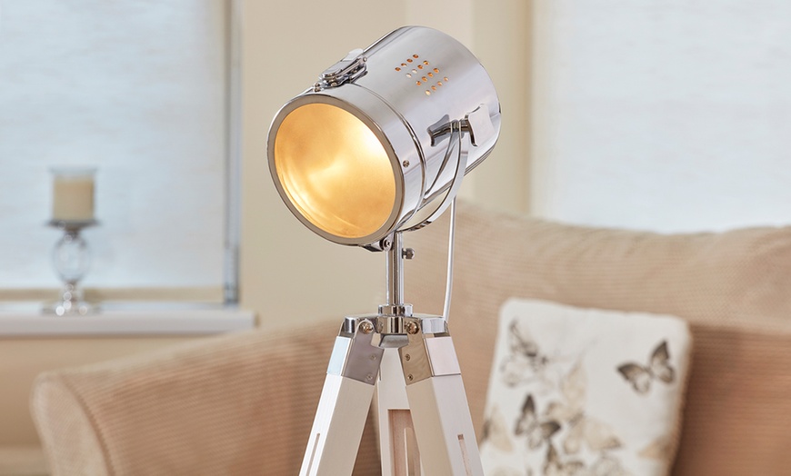 Image 7: Nautical Tripod Floor Lamp