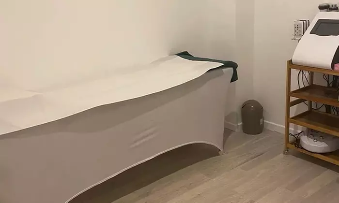 Epilation à la cire de 3 zones avec Sweet Body By Mina