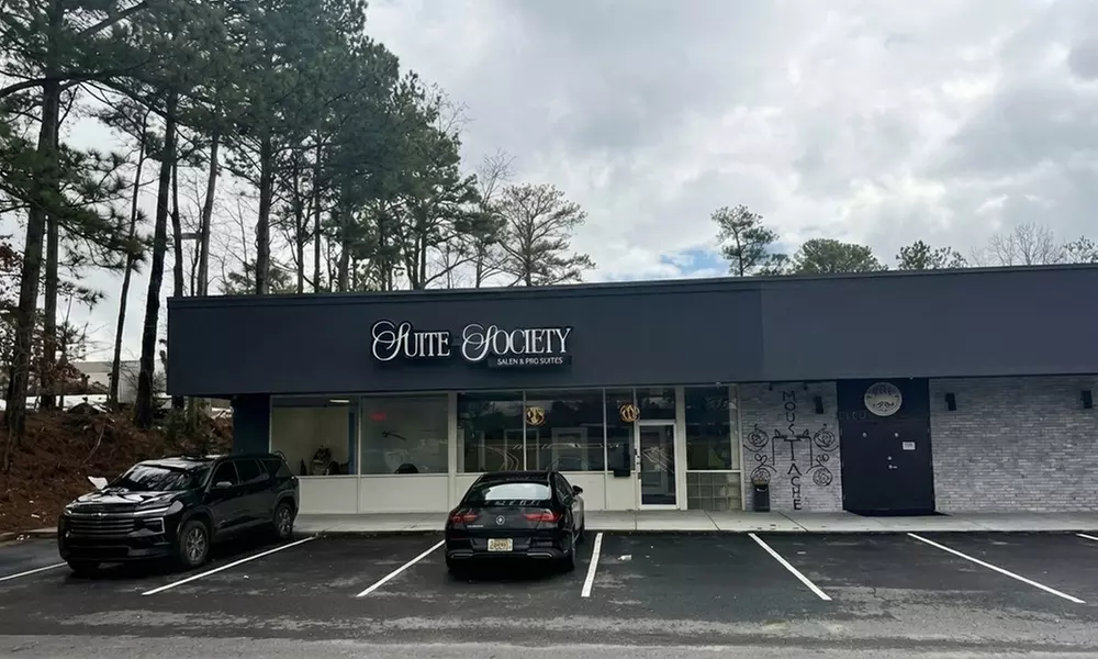 Unwind with 60, 90 or 120 Minute Customized Massage