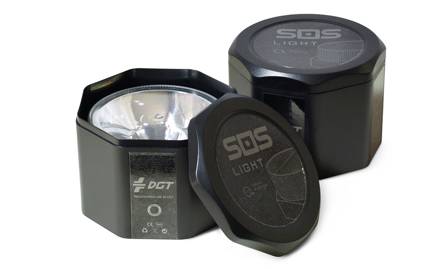 Image 2: SOS Light Beacon