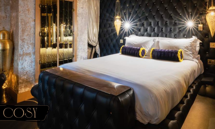 Image 7: Beaconsfield or Stadhampton: 5* Luxurious Hotel Break with Breakfast