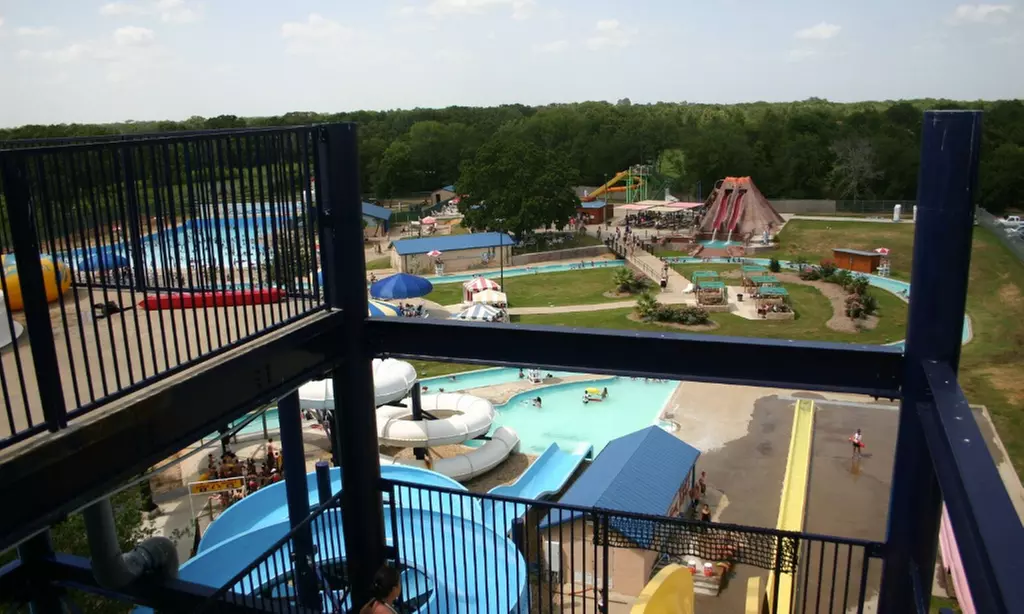 Admission or Season Pass at Splash Kingdom Waterpark (Up to 51% Off). Four Options Available. - Second Medium