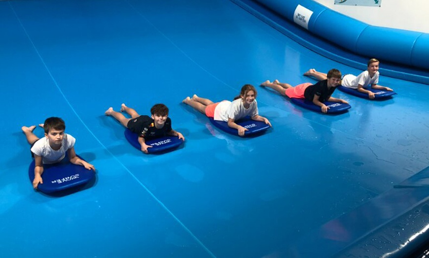 Image 2: Session bodyboard indoor avec Take Off