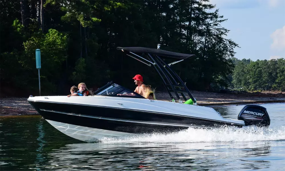 Weekday(Monday-Thursday) 1/2 Day 20-Foot or 18-Foot Runabout Rental from Paradise Rental Boats (Up to 20% Off) - Primary Image