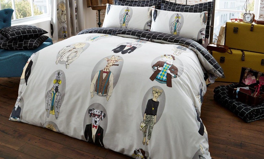 Image 9: Clearance Duvet Sets