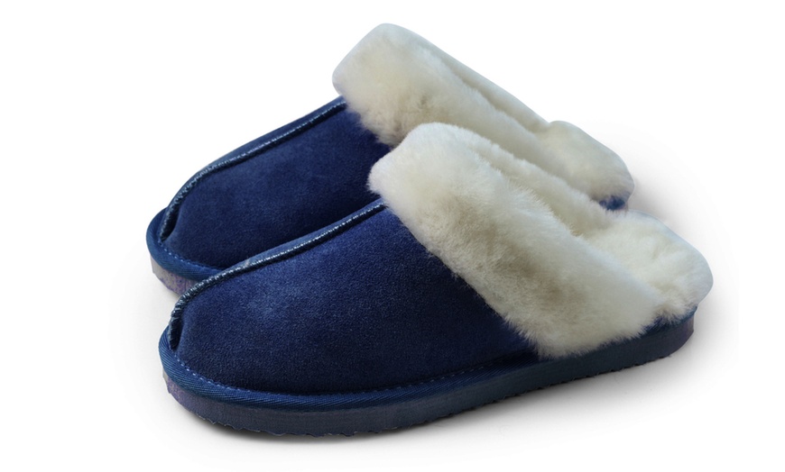 Image 15: Women's Islander Sheepskin Slippers