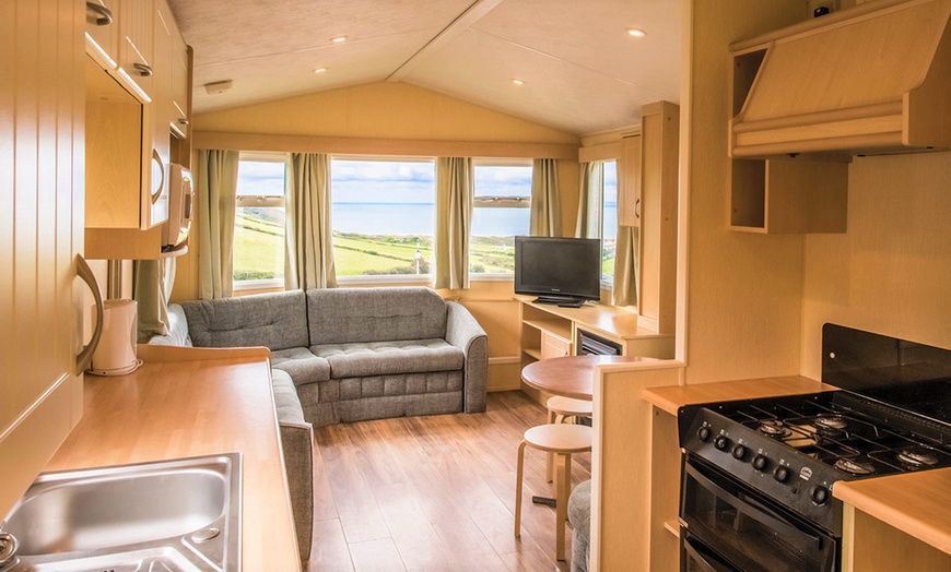 Image 10: Woolacombe: 3- or 4-Night Caravan Stay