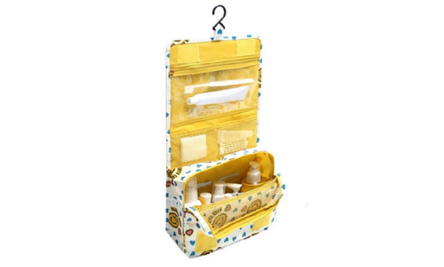 Image 12: Portable Hanging Toiletries Travel Storage Bag


