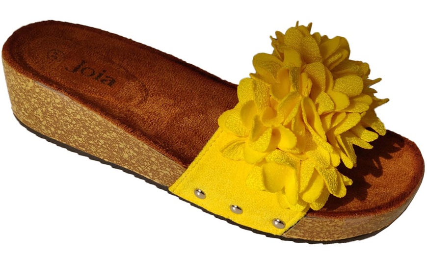 Image 9: Women's Flower Details Slippers