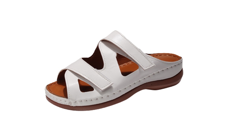 Image 9: Women's Wide Fit Slip-On Sandals