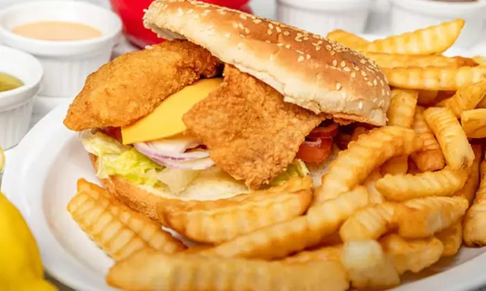 Food & Drinks at Tunis FreshNFast (Up to 20% Off) - Second Medium