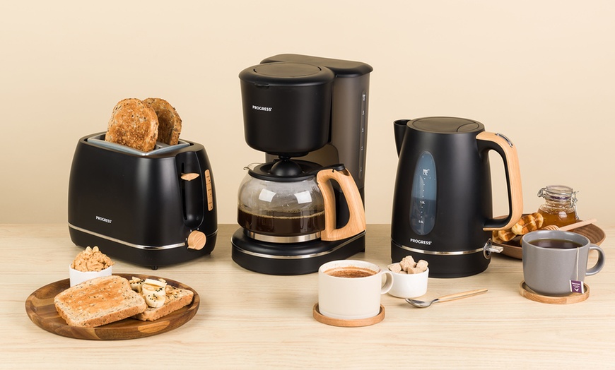 Image 2: Kettle, Toaster and Coffee Maker