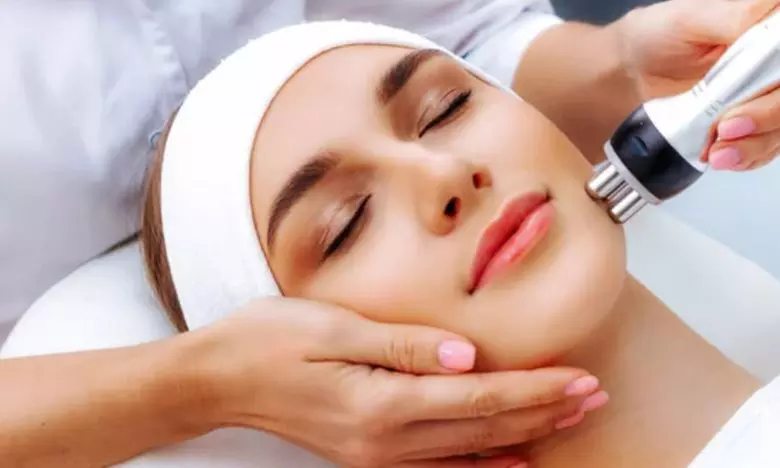 Tratamiento facial o corporal con HIFU 4D en Somos Uno Center
