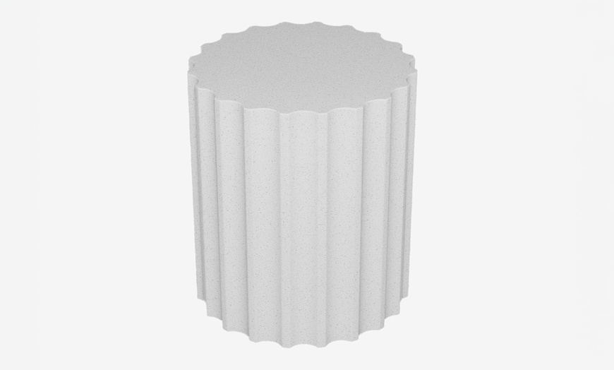 Image 9: Collection Premium : table d'appoint en magnésie
