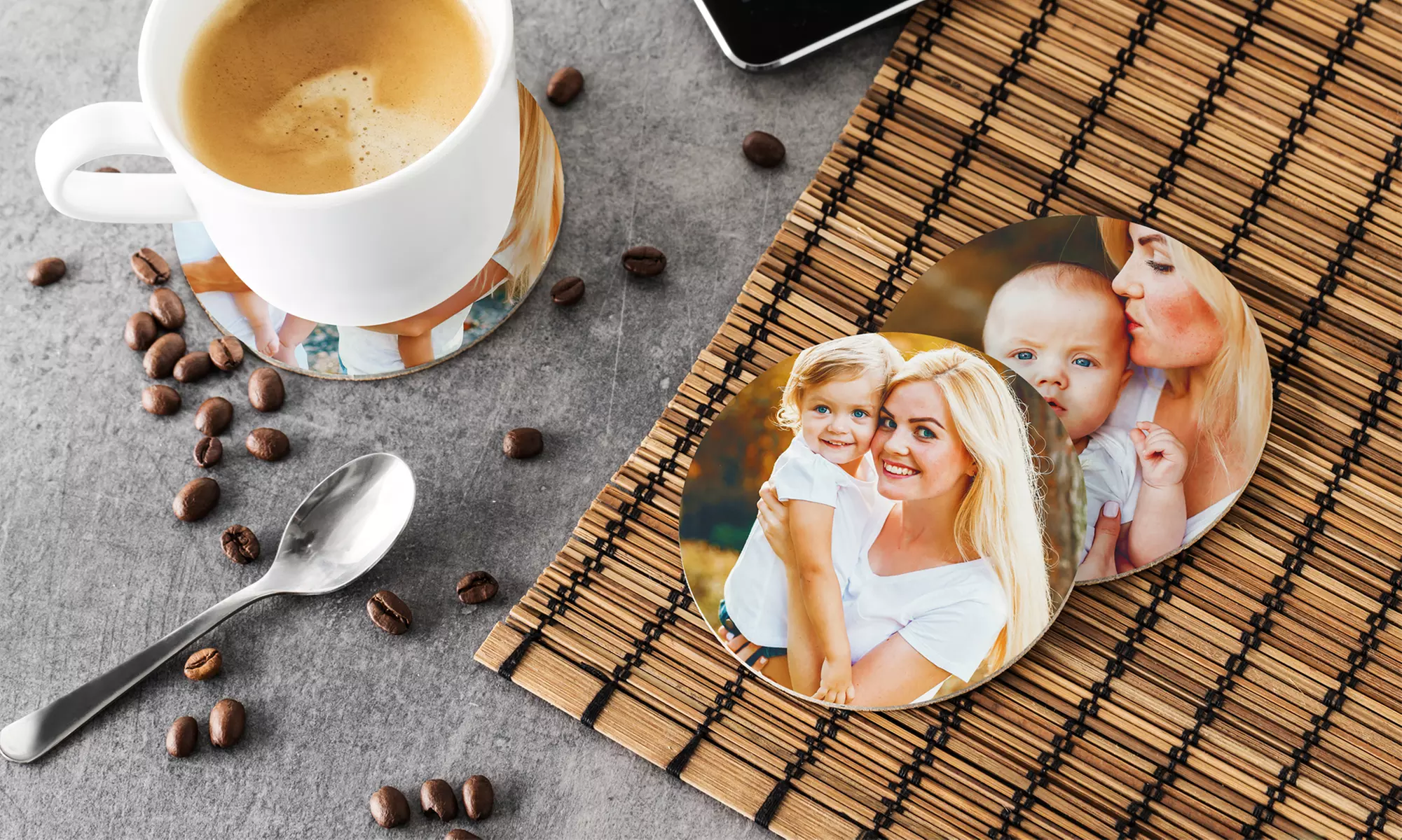 Set de dessous de verre personnalisables sur Hello déco