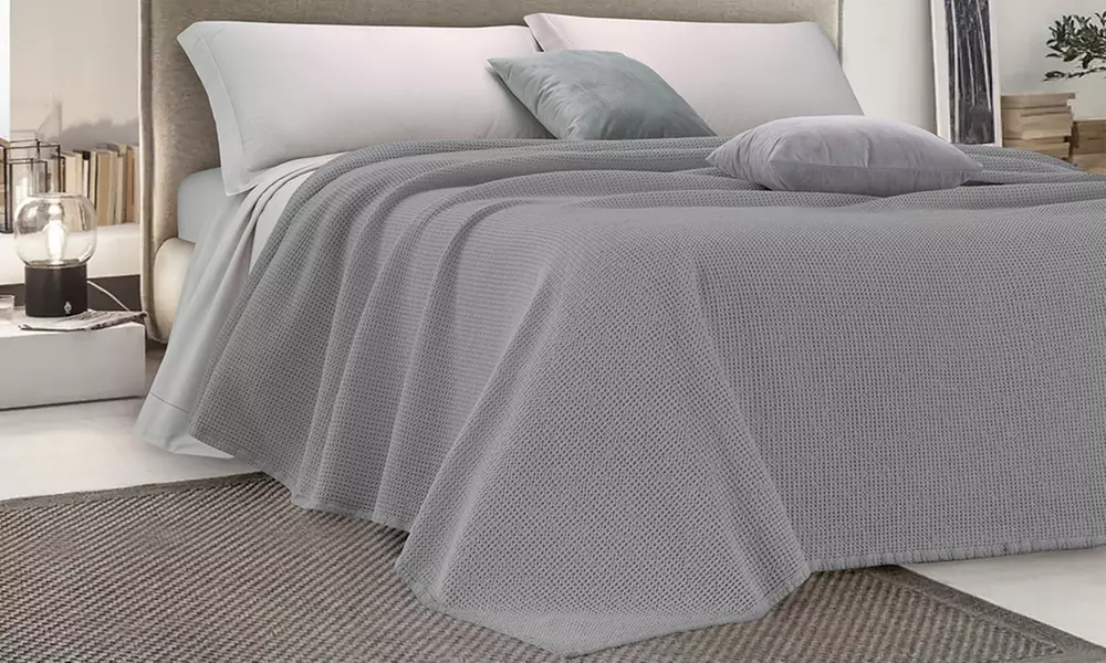 Zacht katoenen bedsprei met honingraat reliëf