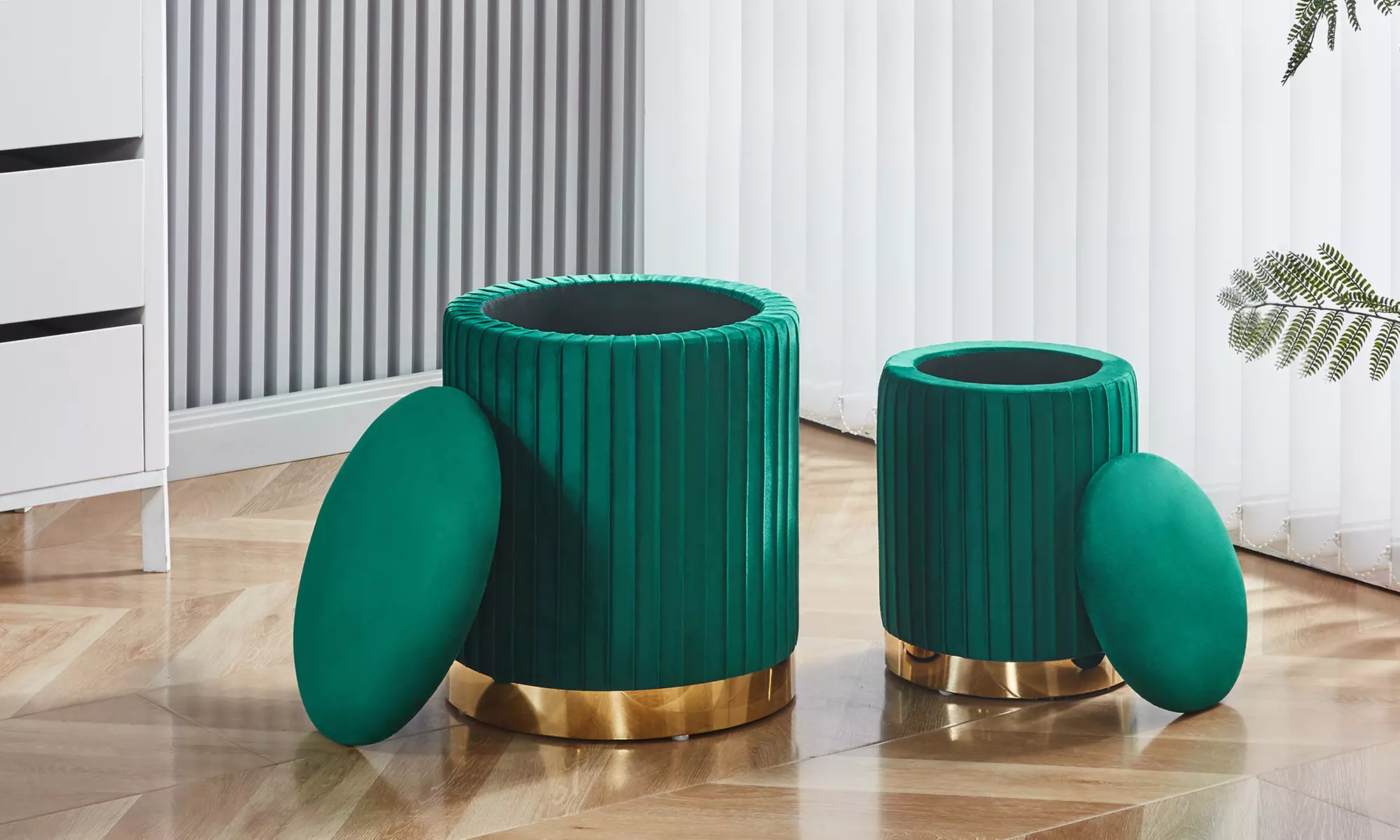 Juego 2 pufs de terciopelo