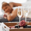 Image 4: Masaje en pareja y/o bañera de hidromasaje privada con cava y bombones