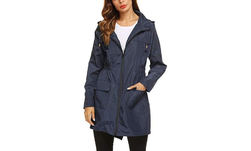 Image 4: Women's Lightweight Raincoat