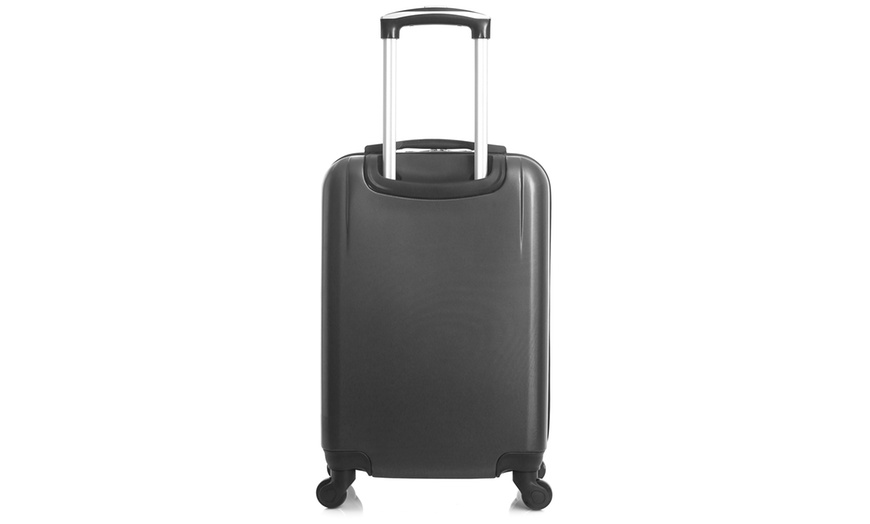 Image 9: Cabin Luggage