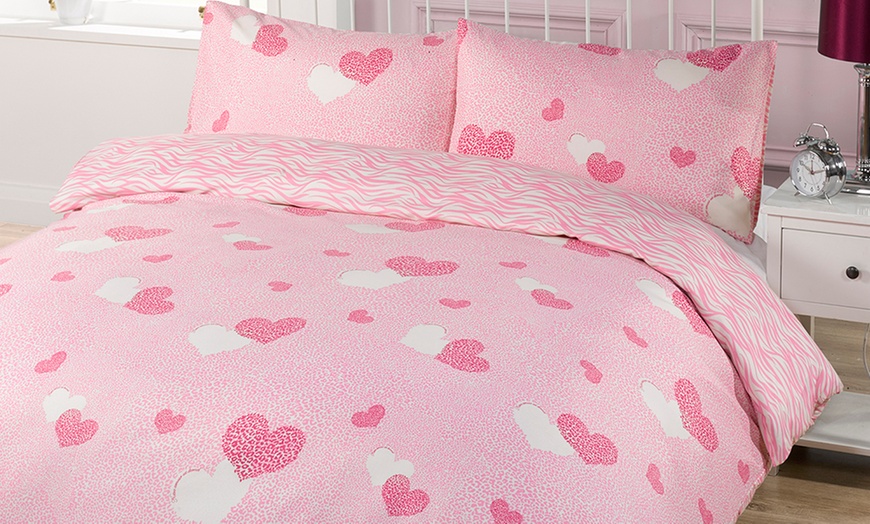 Image 2: Clearance: Duvet Sets from £5.00