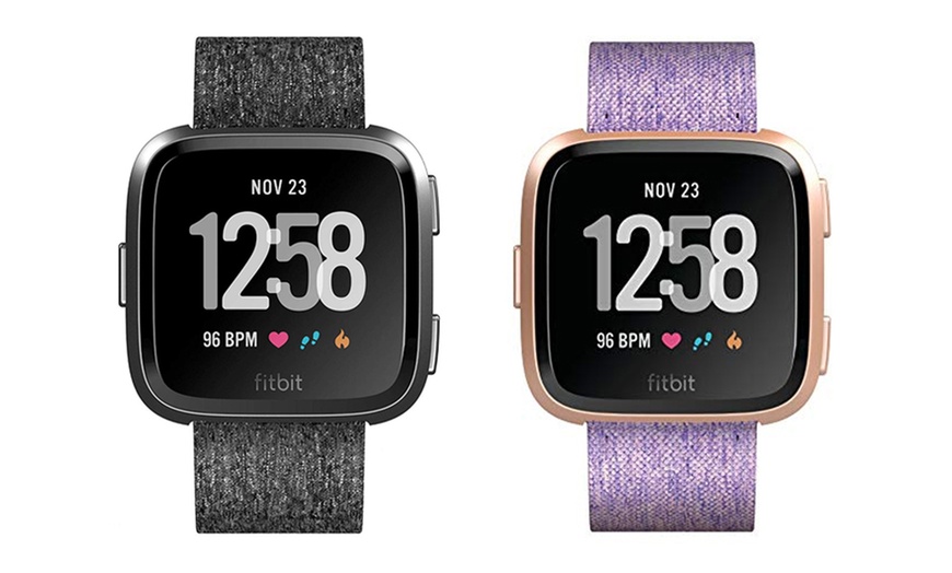 Image 10: Fitbit Versa Special Edition