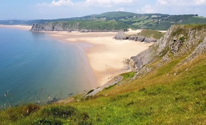 4* Swansea Stay: Overnight Stay with Breakfast, Dinner & Prosecco