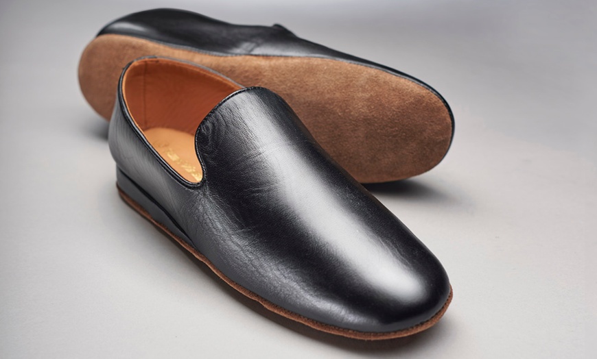 Image 5: Men's Leather Slippers