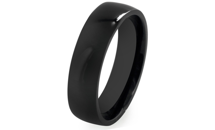 Men S Titanium Traditional Wedding Band Groupon   C870x524 