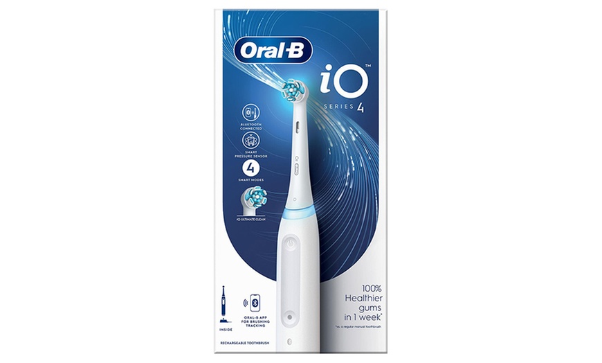 Image 22: Oral-B Electric Rechargeable Toothbrush Range 