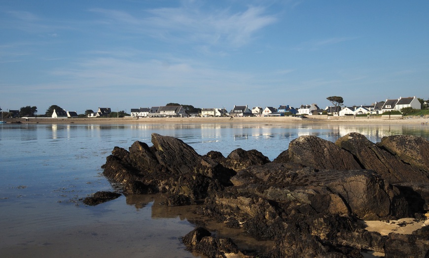 Image 12: Bretagne : chambre double avec petit-déjeuner