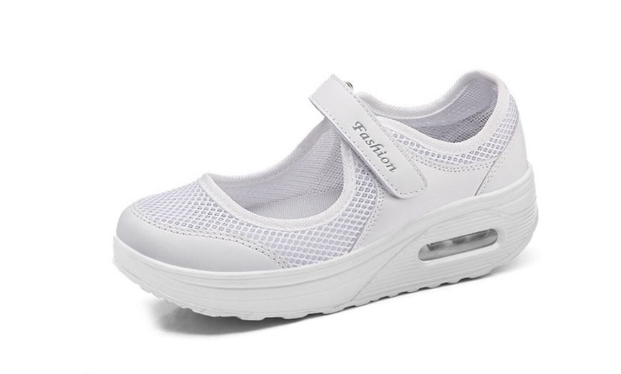 Image 6: Ultra Light Breathable Mesh Shoes