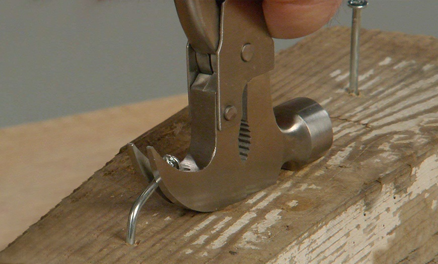 Image 3: 18-in-1 Multi-Tool 