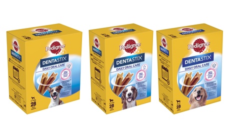 Fino a 4 confezioni di Pedigree Dentastix Snack per l'igiene orale del cane disponibile in 3 tipologie
