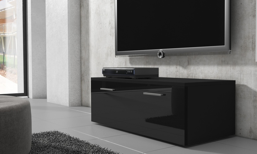 Image 2: Boston TV Unit